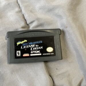 Jim Henson's Muppets in Spy Muppets: License to Croak Nintendo Game Boy Advance